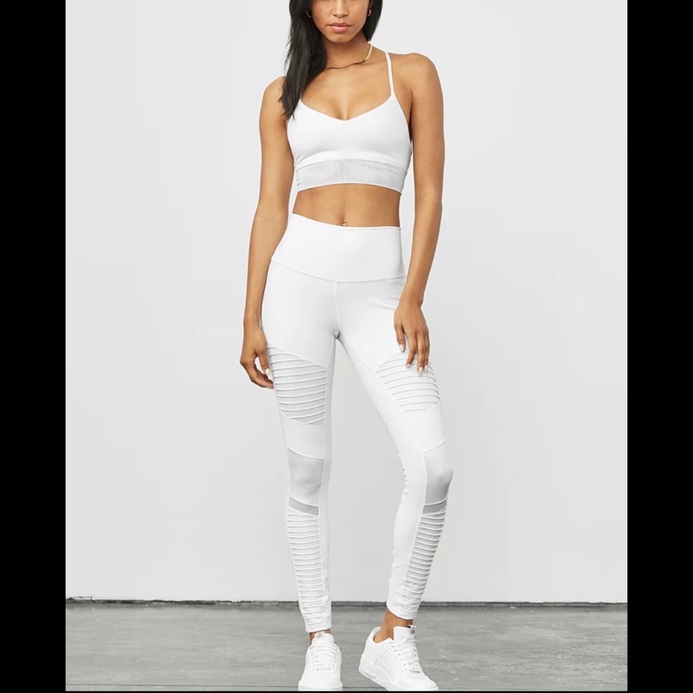 NWT Alo Moto 7/8 Leggings Small